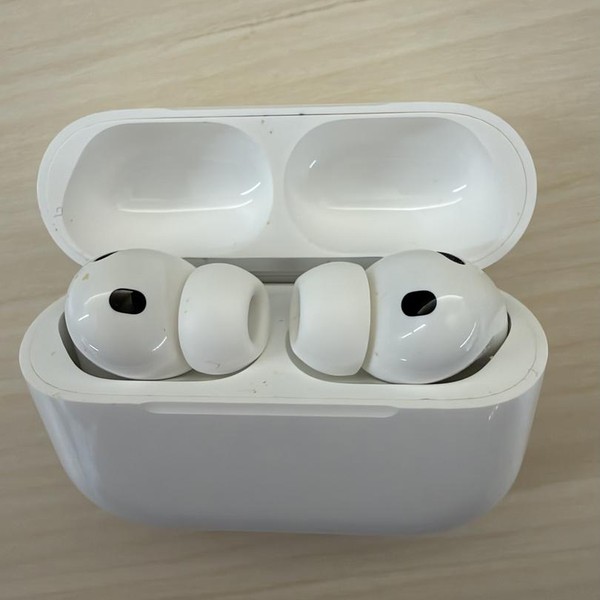 Apple AirPods Pro 3