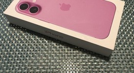 New
													Apple iPhone 16 - Unlocked, Pink, 128 GB, A3081, photo 3 of 6