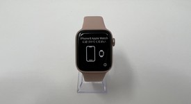 Good
													Apple Watch Series 5 40mm - Gold, A2092 - GPS, Aluminum, photo 1 of 6