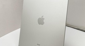 Fair
													Apple iPad 10th Gen - Unlocked, Silver, 64 GB, A2757, photo 3 of 10