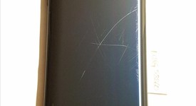 Fair
													OnePlus 7T Pro 5G - T-Mobile, Orange, 256 GB, 12 GB, HD1925, McLaren Edition, photo 4 of 5