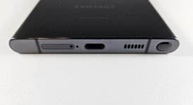 Good
													Samsung Galaxy S22 Ultra - Unlocked, Black, 256 GB, 12 GB, SM-S908U1, photo 4 of 8