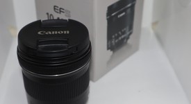 Mint
													Canon EF-S 10-18mm f4.5-5.6 IS STM, photo 5 of 6