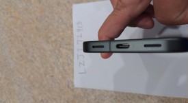 Mint
													Google Pixel 10 - Unlocked, Obsidian, 256 GB, GLBW0, photo 4 of 6