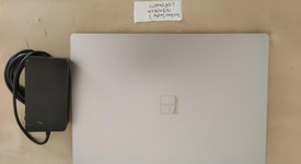 Good
													Microsoft Surface Laptop 3 - I5, Platinum, 512 GB, 8 GB, 13.5", photo 3 of 15