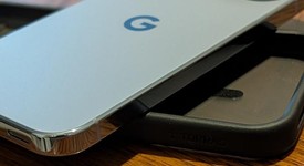 Good
													Google Pixel 10 Pro - Unlocked, Moonstone, 512 GB, G4QUR, photo 2 of 12