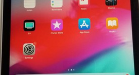 Good
													Apple iPad Air - Verizon, Gray, 64 GB, photo 2 of 5