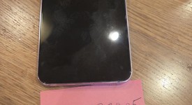 Good
													Samsung Galaxy S22 - Unlocked, Purple, 256 GB, 8 GB, SM-S901U1, photo 2 of 9