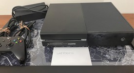 Mint
													Xbox One (2013) - Black, 500 GB, photo 5 of 5