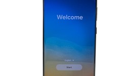 Good
													Samsung Galaxy S22 Ultra - Unlocked, Black, 256 GB, 12 GB, SM-S908U1, photo 1 of 3