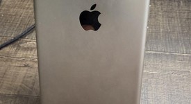 Good
													Apple iPhone 6 - AT&T, Gold, 64 GB, A1549, photo 3 of 8