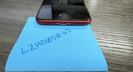 Good
													Apple iPhone SE 2nd Gen 2020 - Unlocked, Red, 128 GB, A2275, photo 2 of 6