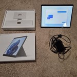 Fair Microsoft Surface Pro 8 - I7, Graphite, 256 GB, 16 GB