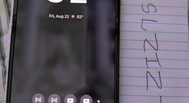 Mint
													Motorola Razr Ultra (2025) - Unlocked, PANTONE Mountain Trail, 1 TB, 16 GB, photo 2 of 15