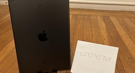 Good
													Apple iPad 9th Gen - Wi-Fi, Gray, 64 GB, A2602, photo 3 of 4