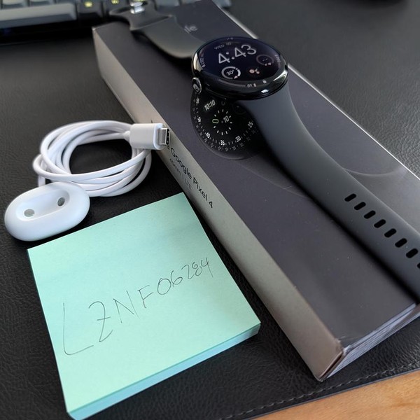 Google Pixel Watch 4 - Unlocked, Black, 45mm, LTE