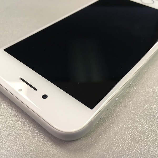 Apple iPhone 7 - AT&T, 128 GB, Silver, A1660