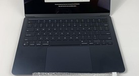 Good
													MacBook Air 2022 - 13" - Apple M2, Midnight, 256 GB, 8 GB, photo 1 of 8