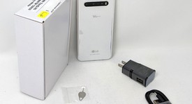 Good
													LG V60 ThinQ 5G - T-Mobile, White, 128 GB, 8 GB, photo 4 of 7