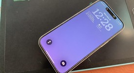 Mint
													Apple iPhone 16 - Unlocked, White, 128 GB, A3081, photo 3 of 6