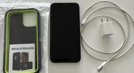 Fair
													Apple iPhone 12 - Unlocked, Black, 64 GB, A2172, photo 4 of 10