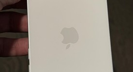Mint
													Apple iPhone 16e - AT&T, White, 128 GB, A3212, photo 5 of 11