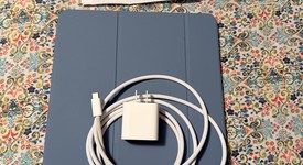 Mint
													Apple iPad Pro 13" (M4) 2024 - Unlocked, Black, 2 TB, 16 GB, A2926, Standard Glass, photo 3 of 9