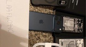 Mint
													Apple iPhone 17 Pro - T-Mobile, Deep Blue, 256 GB, A3256, photo 1 of 6