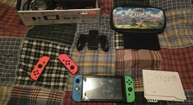Good
													Nintendo Switch - Grey, 32 GB, Super Smash Bros. Edition, photo 2 of 9