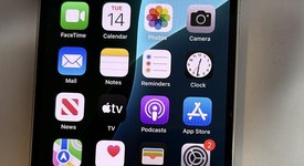 Good
													Apple iPhone 13 - Unlocked, Starlight, 128 GB, A2482, photo 2 of 8