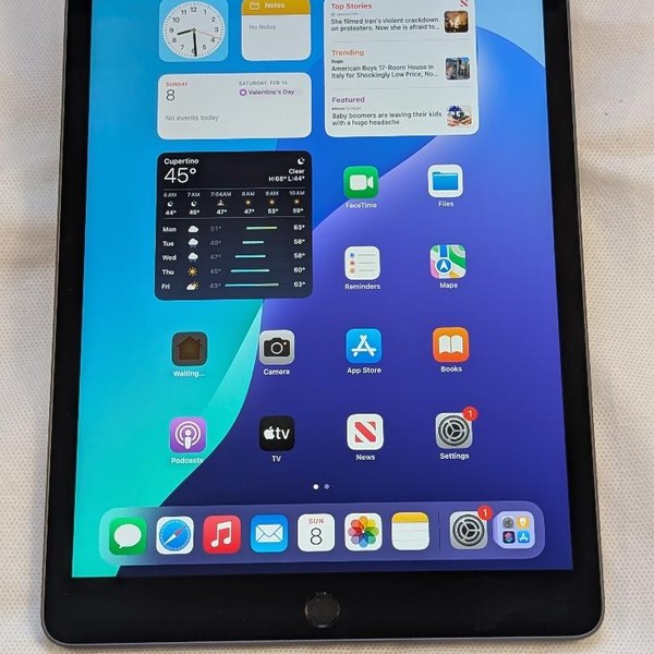 Apple iPad 7th Gen - Unlocked, 128 GB, Gray, A2200