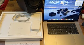 Good
													MacBook Pro 2021 - 16" - Apple M1 Pro 10-core, Gray, 1 TB, 16 GB, photo 4 of 12