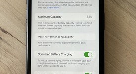Good
													Apple iPhone Xr - Unlocked, Black, 64 GB, A1984, photo 4 of 5
