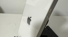 Good
													Apple iPhone 13 - Unlocked, Starlight, 128 GB, A2482, photo 3 of 5