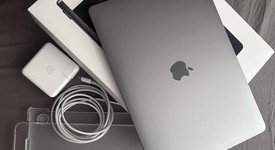 Mint
													MacBook Pro 2022 - 13" - Apple M2, Gray, 256 GB, 8 GB, photo 1 of 14