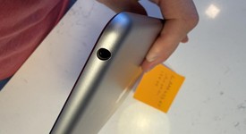 Good
													Apple iPad 6th Gen - Wi-Fi, Silver, 128 GB, A1893, photo 3 of 6