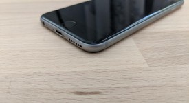 Good
													Apple iPhone 6S - Verizon, Grey, 16 GB, A1688, photo 3 of 6