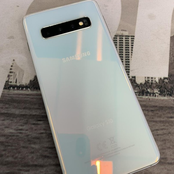 Samsung Galaxy S10 - Unlocked, White, 128 GB, 8 GB, SM-G973U1