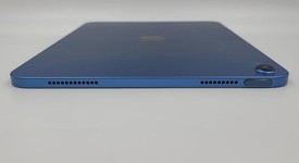 Good
													Apple iPad 10th Gen - Wi-Fi, Blue, 64 GB, A2696, photo 5 of 8