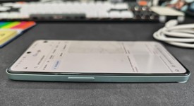 Mint
													CMF Phone 2 Pro - Unlocked Non-US, Light Green, 256 GB, 8 GB, photo 4 of 6