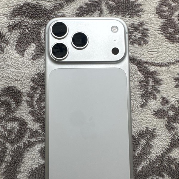 Apple iPhone 17 Pro Max - Unlocked, 256 GB, Silver, A3257