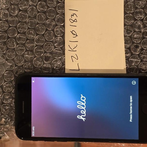 Apple iPhone SE 2nd Gen 2020 - Unlocked, 128 GB, Black, A2275