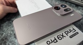 Mint
													Oppo Find X9 Pro - Unlocked Non-US, Titanium Charcoal, 512 GB, 16 GB, photo 4 of 7