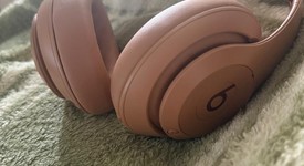 Used
													Beats Studio Pro - Brown, photo 3 of 4