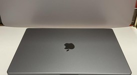 Mint
													MacBook Pro 2021 - 16" - Apple M1 Pro 10-core, Gray, 512 GB, 16 GB, photo 2 of 5