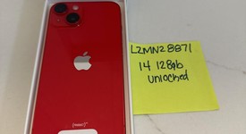 Mint
													Apple iPhone 14 - Unlocked, Red, 128 GB, A2649, photo 4 of 5