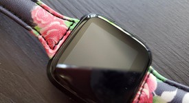 Good
													Fitbit Versa - Black, photo 4 of 9
