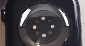 Good
													Apple Watch Series 10 46mm - Unlocked, Black, A3003 - Cellular, Aluminum, photo 3 of 6