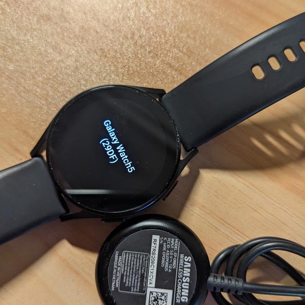 Samsung Galaxy Watch5 - Wi-Fi, Graphite, 40mm