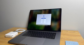 Mint
													MacBook Pro 2021 - 16" - Apple M1 Pro 10-core, Gray, 512 GB, 16 GB, photo 1 of 9